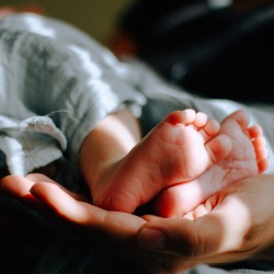 Ce trebuie să facă nașii la botez - rolul nașilor